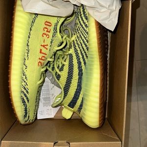Yeezy Boost 350 V2 'Semi Frozen Yellow'